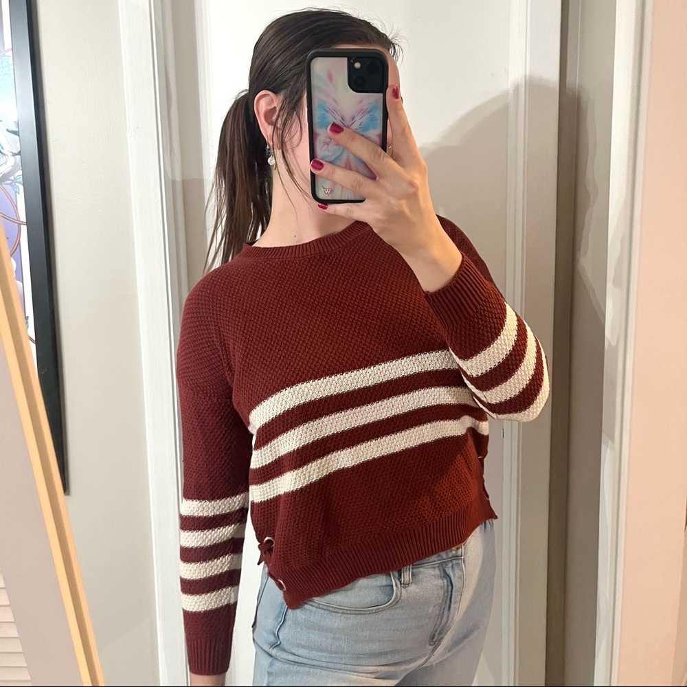 burgundy cropped lace up knit striped sweater L